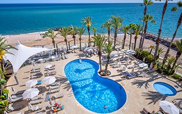 swimming pool Caprici Beach Hotel & Spa