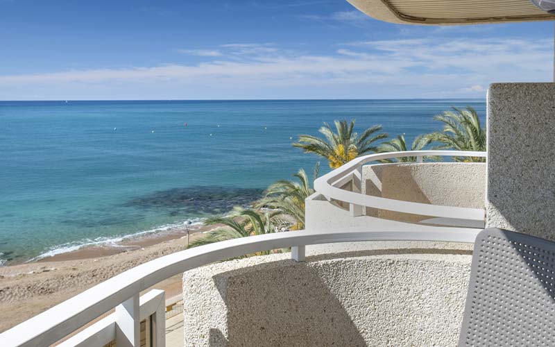 habitacion privilege vista mar caprici beach hotel spa